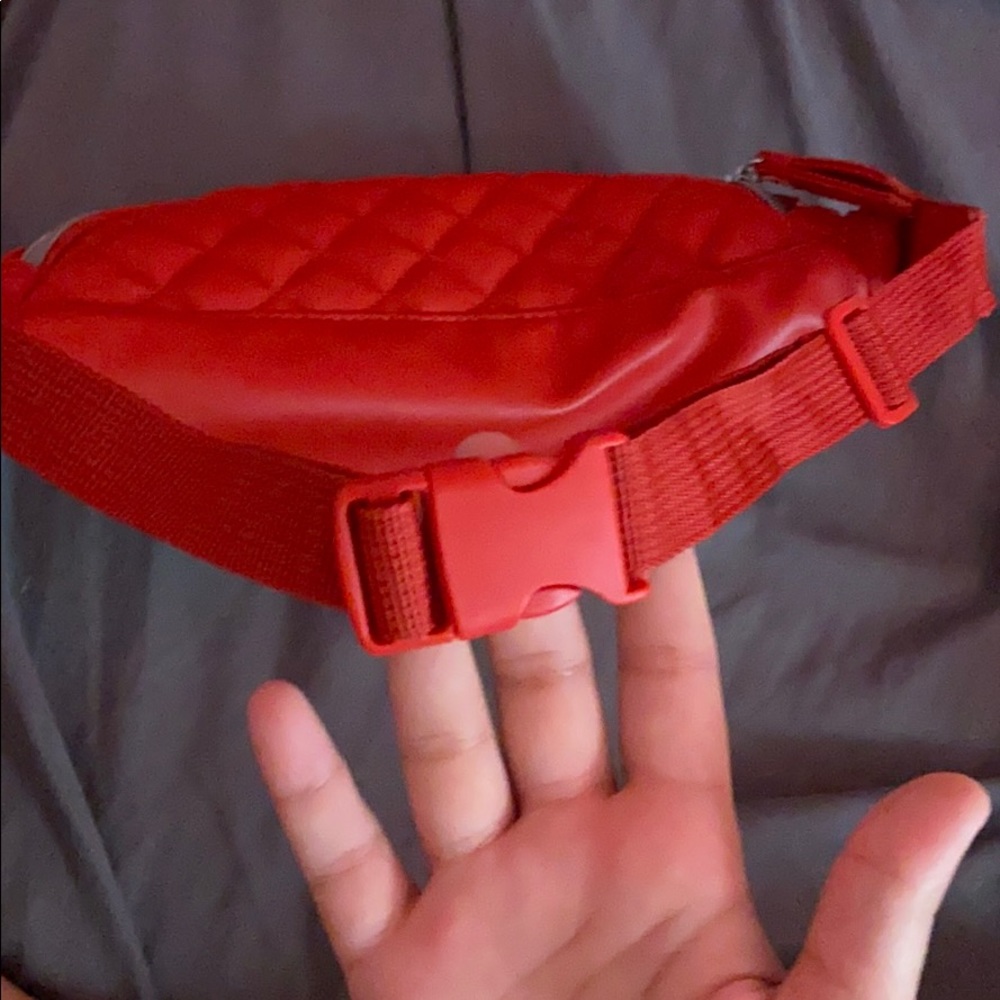 bag - Picture 2 of 3